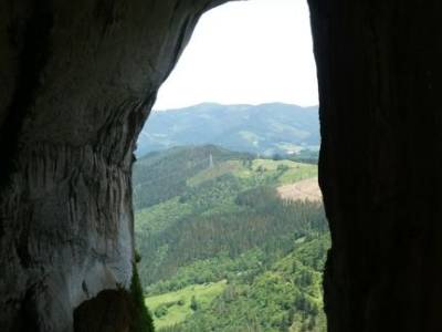 Parque Natural Aizkorri-Aratz; puerto del reventon seguro montaña campos lavanda provenza hoces del 